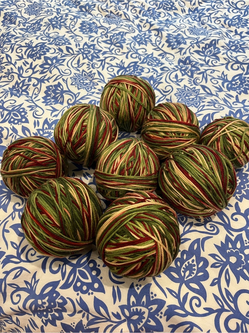8 Skeins of Wool Multicolor Green & Red Variegated Yarn Balls - Home Art